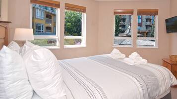 2 bedrooms, Internet, bed sheets