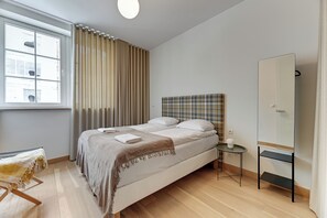 Apartment | 3 bedrooms, iron/ironing board, free WiFi