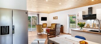 Casa de vacaciones 'Moderner Bungalow, Rollstuhlgerecht' con terraza privada