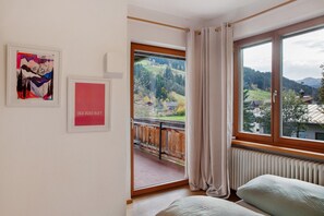 4 camere, Wi-Fi gratuito, lenzuola