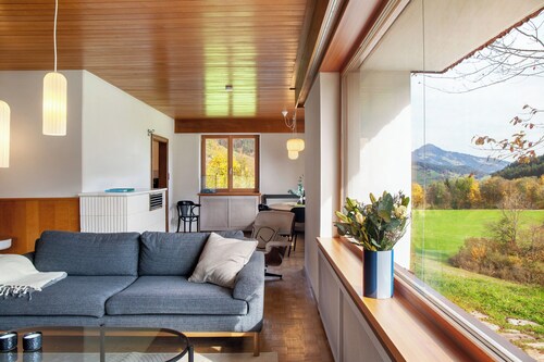 Holiday Home 'Blueberry Haus Im Moos' with Mountain View, Shared Terrace and Wi-Fi