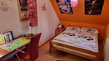 3 Schlafzimmer, Bügeleisen/Bügelbrett, kostenloses WLAN, Bettwäsche