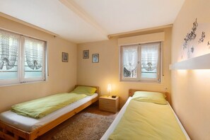 2 chambres, Wi-Fi gratuit, draps fournis