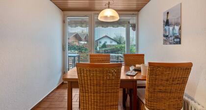 Zimmer 'Doppelzimmer 2 - Müller Thurgau' mit gemeinsamer Terrasse, gemeinsamem Garten und Wi-Fi