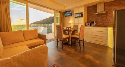 2BR Ocean View 1km To Beach Patong c129