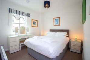 2 chambres, accès au Wi-Fi (inclus), literie fournie