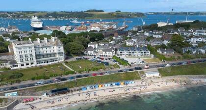 Tredreath, Manor Cottages