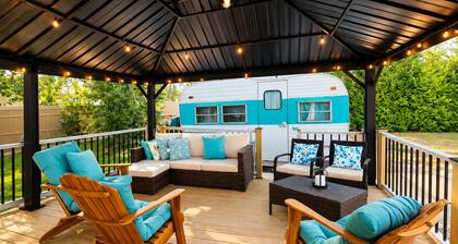 Vintage Rv & Spa Experience for 3