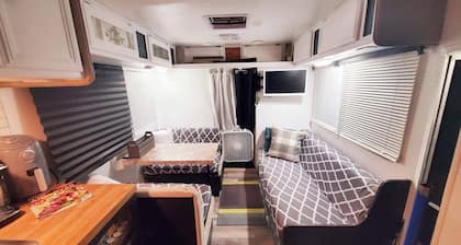 Camper Apt DE Sleeps 3