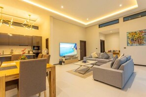 Living area - Brand New Luxury Villa Pool Rawai v105 (Rawai)