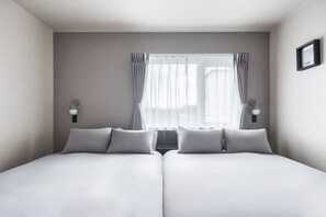 5 bedrooms, iron/ironing board, free WiFi - THE SERENITY (Obihiro)