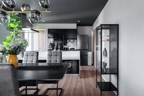 TV - THE OBSIDIAN (Sapporo)