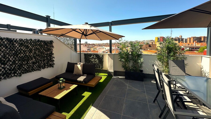 APARTAHOTEL MADRID URBAN SUITES - EDIFICIO EXCLUSIVO - 7 Apartments Boutique Full Equiped