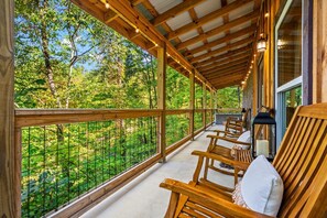 Property grounds - Luxurious & Family Friendly  - Hot Tub - Game Room (Pigeon Forge)