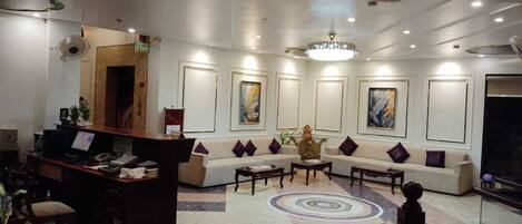 Sala de estar en el lobby