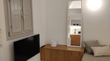 Triple Room | 1 bedroom, free WiFi, bed sheets