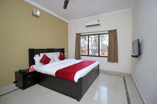 Free WiFi, bed sheets - Goroomgo Shree Ganapati Premium (Bhubaneshwar)