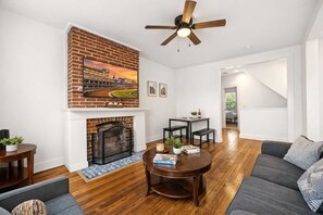 Televisie en een kantoor