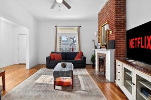 TV, offices - Newly renovated DERBY home near Churchill Downs! (Louisville)