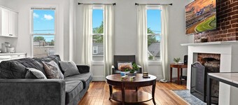 Cozy Top Unit | Perfect for Work & Small Groups!