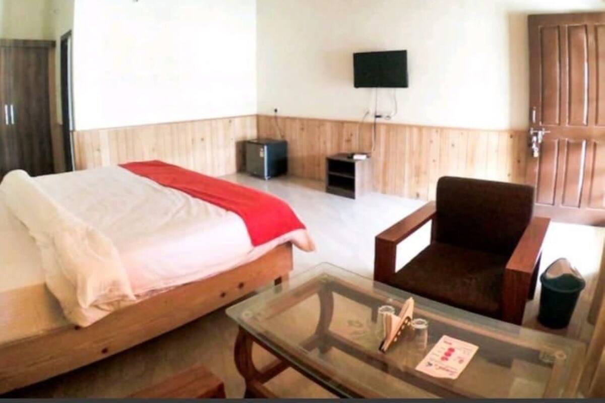 Habitación de lujo doble, vistas a la ciudad | Sistema de insonorización, wifi gratis, ropa de cama