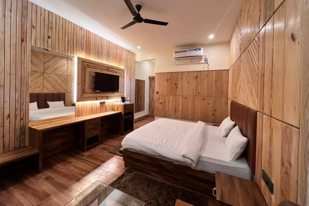 Habitación Deluxe doble | Sistema de insonorización, wifi gratis, ropa de cama