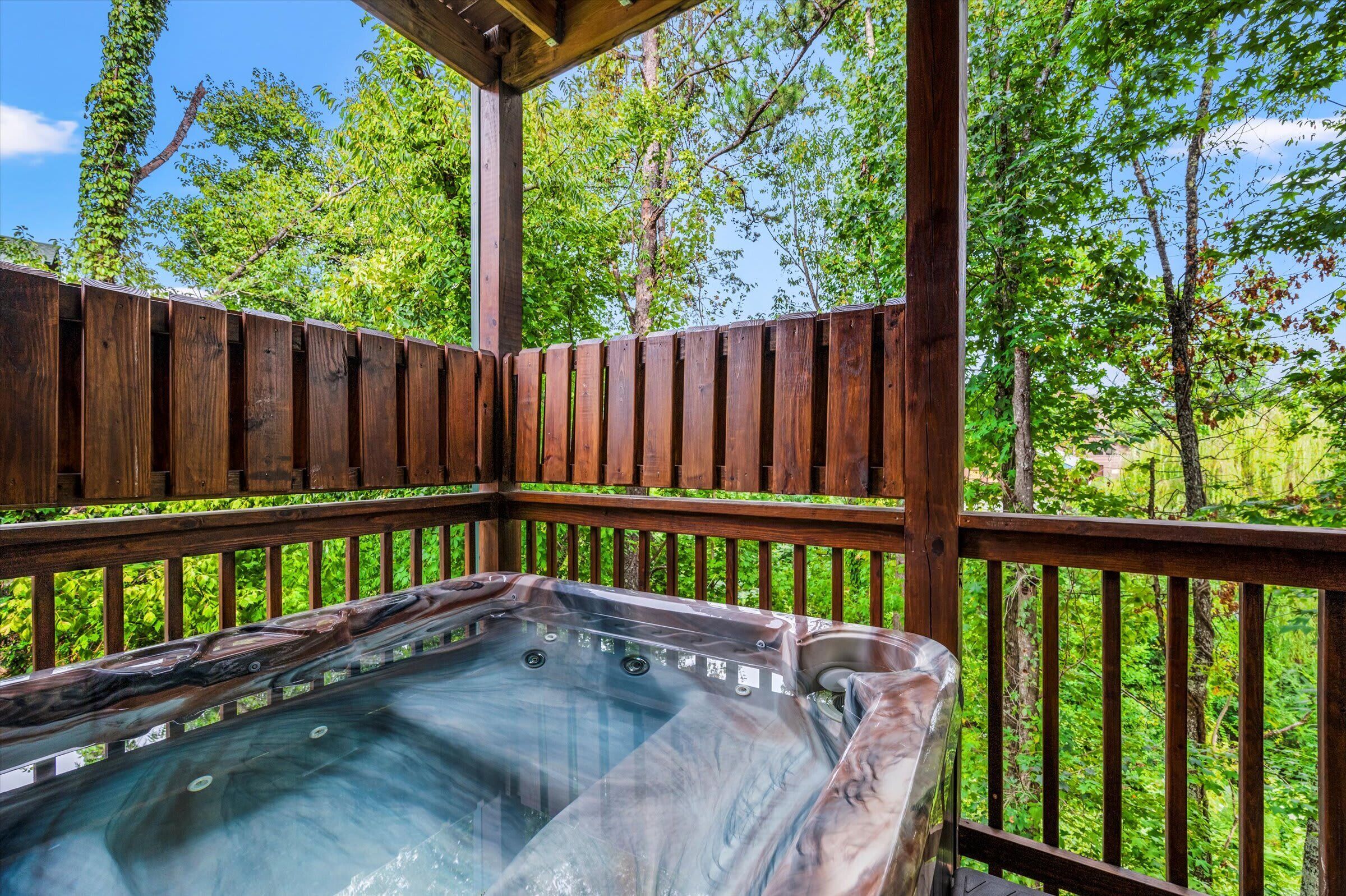 Outdoor spa tub