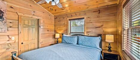 3 bedrooms, desk, iron/ironing board, WiFi