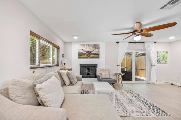 Televisio, työhuone