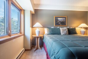 2 chambres, fer et planche à repasser, Wi-Fi gratuit, draps fournis