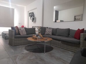 Apartamento, 1 habitación, accesible para personas con discapacidad, fumadores | Salón