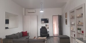 Interior - Fully Furnished and Equipped Studio in Dbayeh With Perfect Location (Dbayeh)