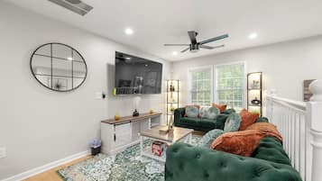 Smart TV, DVD player