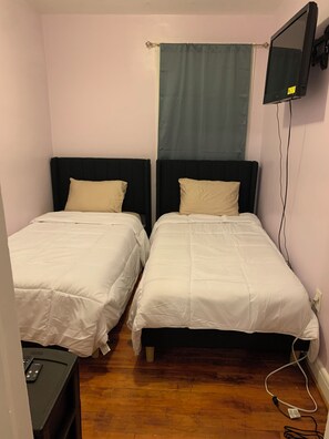 2 Schlafzimmer, Bügeleisen/Bügelbrett, kostenloses WLAN, Bettwäsche