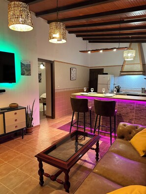 Living area - Casa Barcelo en el Pueblo de El Chorro a Pied del Caminito del rey con Jacuzy (El Chorro Alora)