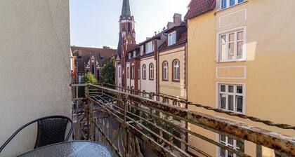 Red by Grand Apartments