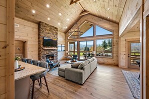 TV, fireplace, video games