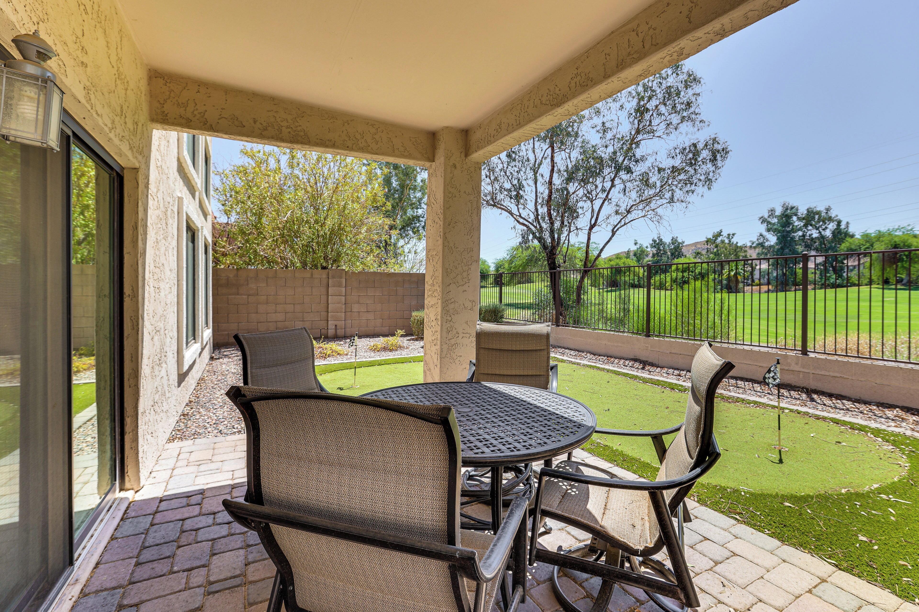 บ้านพัก (3 Bedrooms) | ด้านหน้าที่พัก