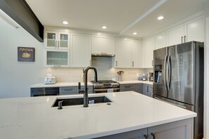 Apartment (3 Bedrooms) | Interior - Edwards Townhome ~ 4 Mi to Beaver Creek Resort! (Edwards)