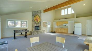 Apartment (0 Bedroom) | Interior