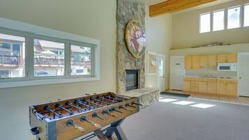 Apartment (0 Bedroom) | Interior