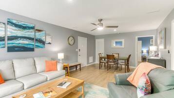 Apartment (1 Bedroom) | Interior