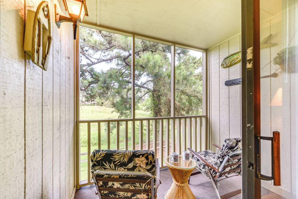 Little River Condo w/ Pool Access: 5 Mi to Beach - Ocean Drive Beach, SC