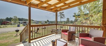 Pet-friendly Salesville Haven 3 Mi to Norfork Lake