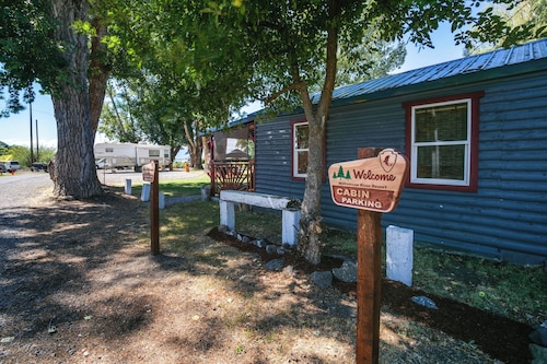 'crater Lake' Williamson River Resort Cabin 2