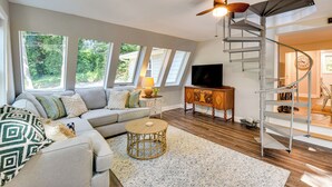 Nhà (3 Bedrooms) | Nội thất