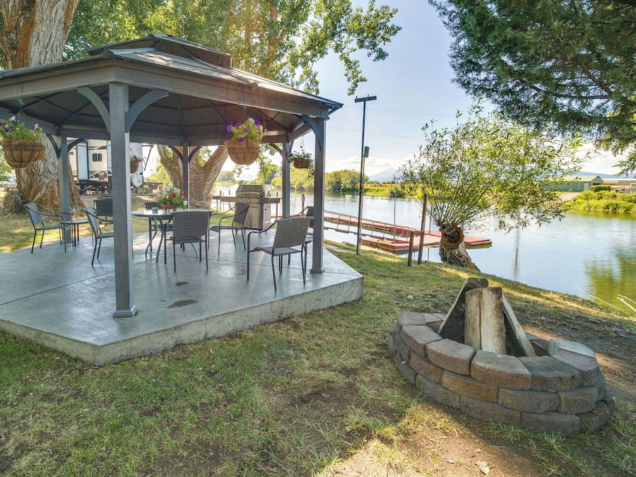 Apartment (0 Bedroom) | Front of property