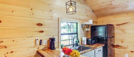 House (1 Bedroom) | Interior