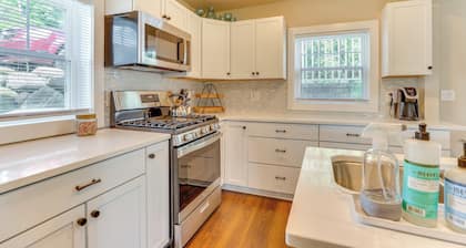 Spacious Getaway w/ Boat Dock in East Troy!