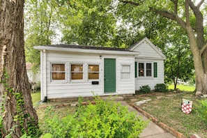 House (1 Bedroom) | Front of property - Charming Hillsboro Home < 1 Mi to Downtown! (Hillsboro)
